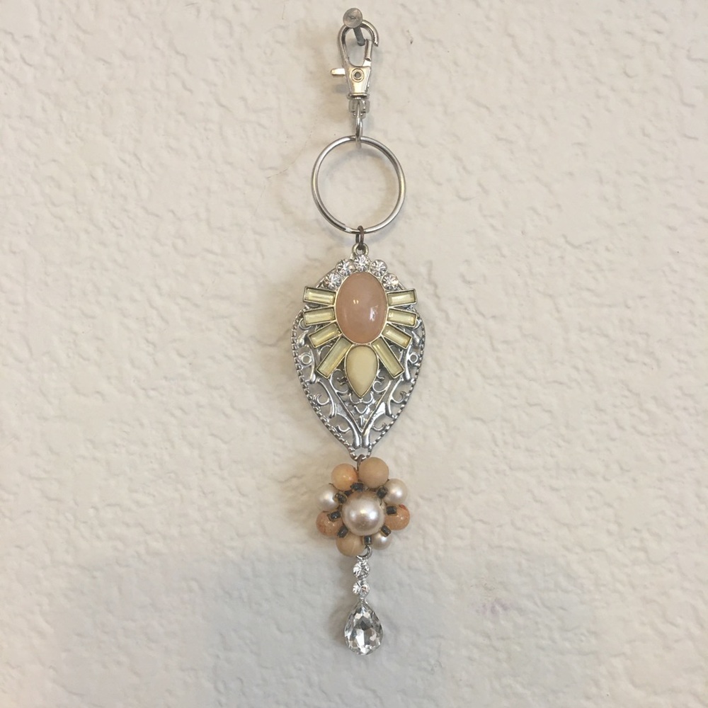 Vintage repurpose salvaged estate gem keychain